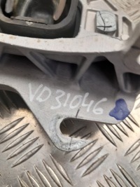 Подвеска двигателя nissan juke 2022 112531060r Оригинал, фото thumb