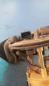 фото thumb №4, Насос пального daewoo tacuma 00r 1.8b