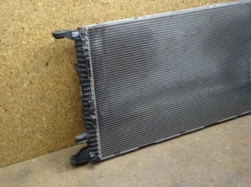 фото thumb №8, Audi q3 8u 2.0 tdi радіаторів води рідини 8k0121251l