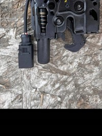 фото thumb №4, Audi q5 sq5 2017 замки оригінал