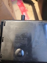 Volkswagen golf vii бардачок попільничка тунель vw golf vii 7 5g1863391 ? Недорого, фото thumb