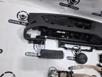 фото thumb №5, Mercedes gle gls w167 гладкая серая кожа приборная панель панель  подушка безопасности ремни оригинал