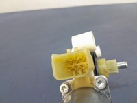 фото thumb №5, Chrysler town country v стекло перед левый