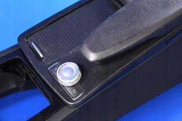 фото thumb №11, Підлокітник тунель середній mercedes w204 08r євро