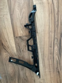 фото thumb №1, Land rover оригінальний номер dqn000071 напрямна бампера