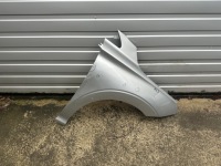 фото thumb №1, Крила правий передній mg 3 mg3