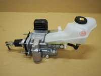 фото thumb №1, Насос тормозная toyota c-hr 1.8 гибрид