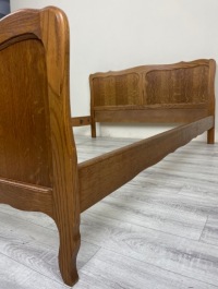 СТИЛЬНАЯ ДУБОВАЯ КРОВАТЬ ДЛЯ СПАЛЬНИ LUDWIK OAK F73