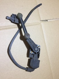 фото thumb №6, Audi q7 4l датчик выравнивание света 7l0616214c