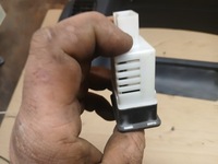 фото thumb №6, Mitsubishi pajero sport i 3.0 v6 консоль / приборная панель