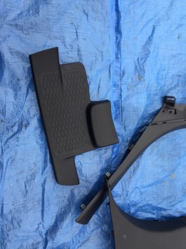 фото thumb №5, Dodge durango 15 16 пластик na стойка порог боковина