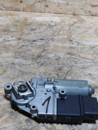 Opel vectra c 2003 моторчик люк 0390200050 Цена, фото thumb