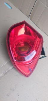 фото thumb №1, Alfa romeo giulietta лампа правый правая задняя задняя w крыло 50513612