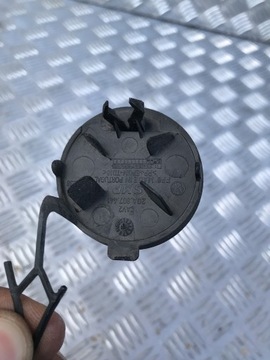 фото thumb №1, Заглушка фаркоп бампера зад vw t-roc 17- 2ga807441