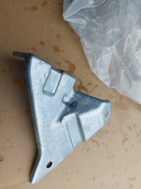 фото thumb №3, Держатель крепление кронштейн подкрылок правые opel crossland x