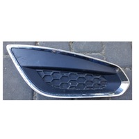 фото thumb №1, Решётка бампера volvo s60 v60 правая хром