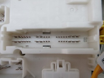 фото thumb №7, Sx4 s-cross ii 1.5 23r коробка предохранителей корпус