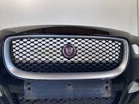 фото thumb №4, Jaguar xe бампер перед передний r-sport
