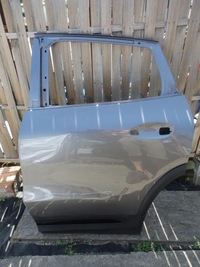 фото thumb №1, Дверь левая левый задняя молдинг mercedes gla ii h247 2021-