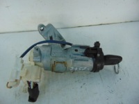 Купити Toyota yaris замок запалювання ---, фото thumb