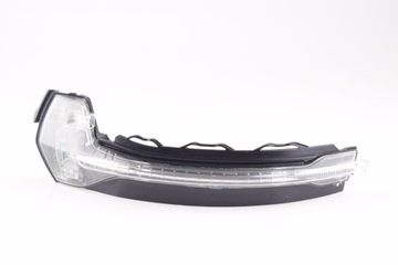 фото thumb №1, Оригінальний номер поворотник поворот лівого дзеркало audi rs3 8v aso