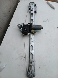 фото thumb №1, Mercedes w163 подъемник стекло правый задняя