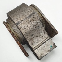 фото thumb №1, Кронштейн подушка мост mercedes glk x204 a2043500315