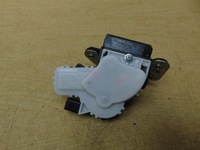 фото thumb №6, Замок крышки багажника mazda 5 ii cw 2010-