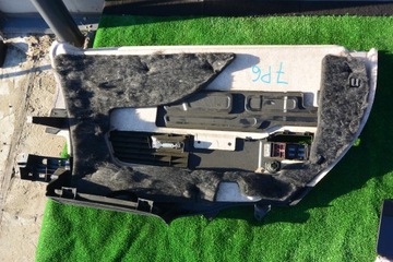 фото thumb №10, Боковина багажника правий зад vw touareg 7p