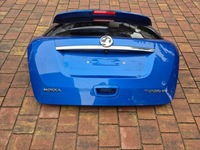 фото thumb №1, Кришка багажника багажника камера комплектна opel mokka