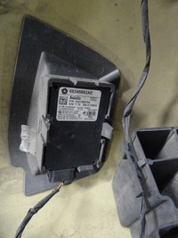 фото thumb №10, 2015-2023 challenger 6.4 srt бампер задняя задний оригинальный pdc диффузор