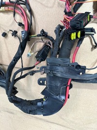 фото thumb №13, Жгут камеры двигателя, установка pod капот mercedes b класс w247 m европа