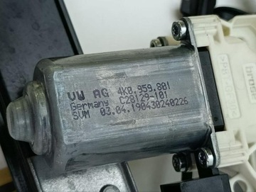 фото thumb №16, Audi e-tron 2019 электрический подъемник стекла дверь задних 4ke839462