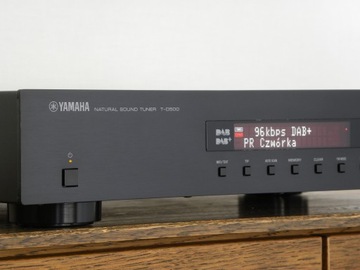 YAMAHA T-D500 czarny - tuner FM/AM, tuner cyfrowy DAB+, ładny stan