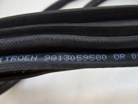 фото thumb №6, Citroen c3 iii прокладка дверь правых передних перед 9813059580