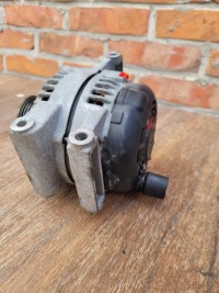 Opel astra k v 16r 1.6 cdti генератор Доставка, фото thumb