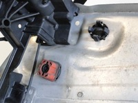 фото thumb №5, Mercedes glc 253 крышка кронштейн радиатор na панель