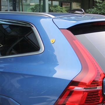 2 металлические наклейки на автомобиль Volvo