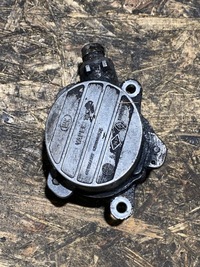 фото thumb №1, Насос вакуум renault master ii 8200102535