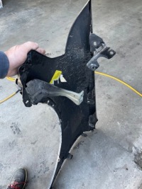 Audi q3 83a крыло  перед правый  цвет y9t с Разборки, фото thumb