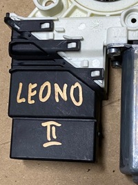 фото thumb №5, Моторчик скло правий задня seat leon ii 1k0959704g