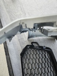 фото thumb №10, Audi rs4 8w0-zderzak перед решётка радиатора спойлер 8w0807437t