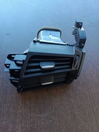 фото thumb №1, Bmw x6 f16 решётка обдув правая