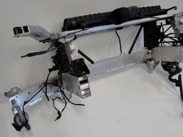 фото thumb №9, Mercedes glc 253 x253 c253 рестайлінг з'єднувач кронштейн верхній лівий панель кріплення фар pas amg