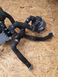 фото thumb №9, Mercedes a-klasa w177 помпа воды шланги a1770073599 a0005003800 a0005061300