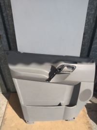 фото thumb №1, Обшивка двері лівий перед sprinter w906 7270071