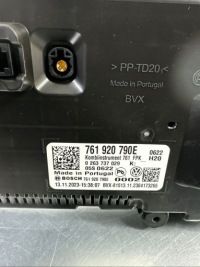 фото thumb №11, 761920790e спідометр  volkswagen touareg iii 2024 2967cm3 дизель
