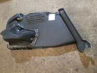 фото thumb №7, Audi a4 b9 sedan обшивка багажника правый sedan 8w5863880m