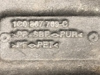 фото thumb №4, Полиця зад vw new beetle 1c0867769c хетчбек 98-10