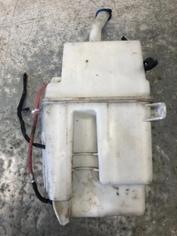 фото thumb №1, Бачок омывателя toyota corolla e12